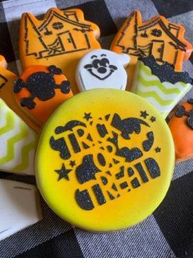 Trick or Treat Reverse Stencil For Cookies, Cakes, Culinary