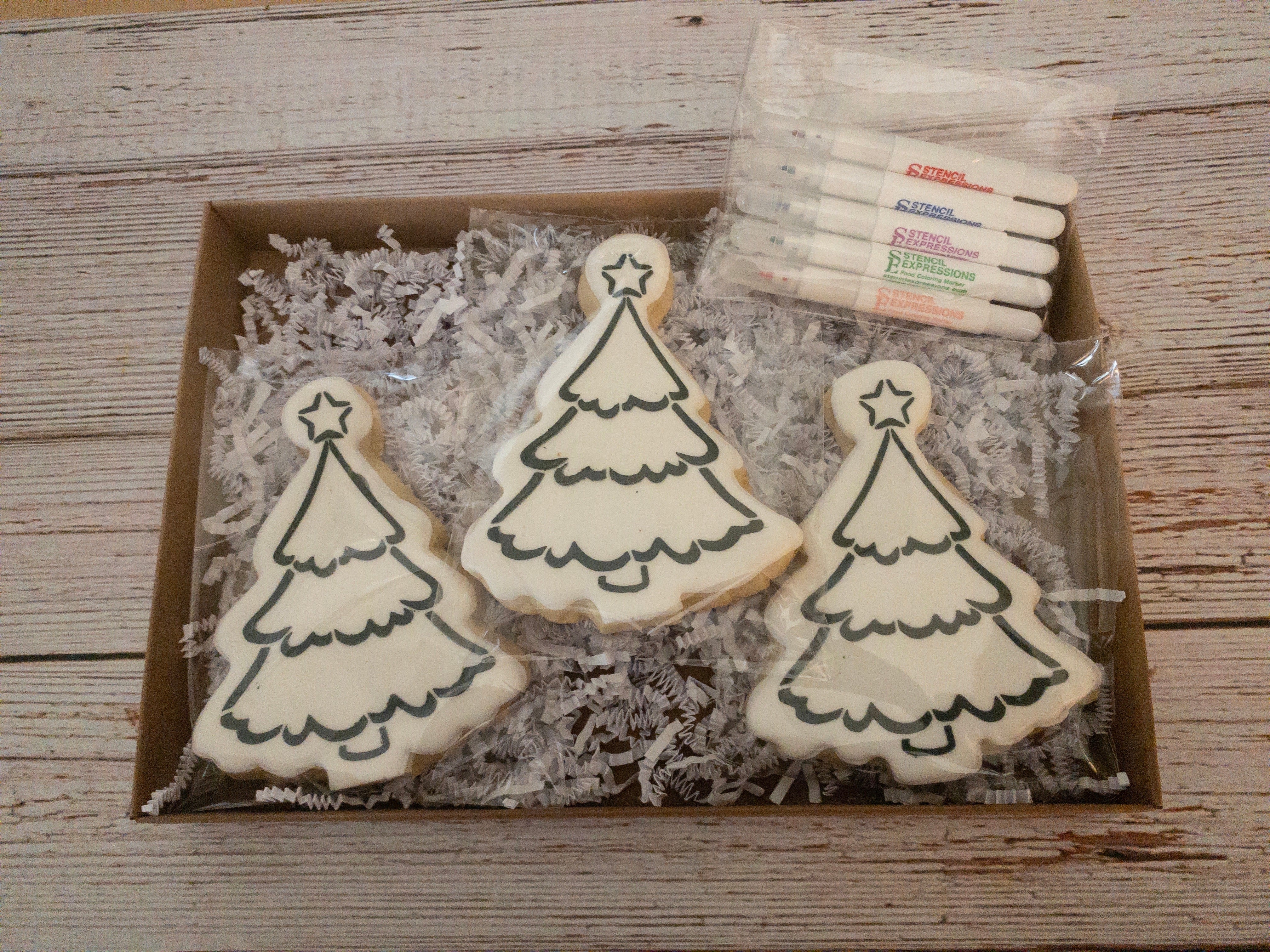 North Pole PYO Tablescape / Mantlescape / Gift Platter Stencil Kit created for The Colorful Cookie Holiday Cookie-A-Thon